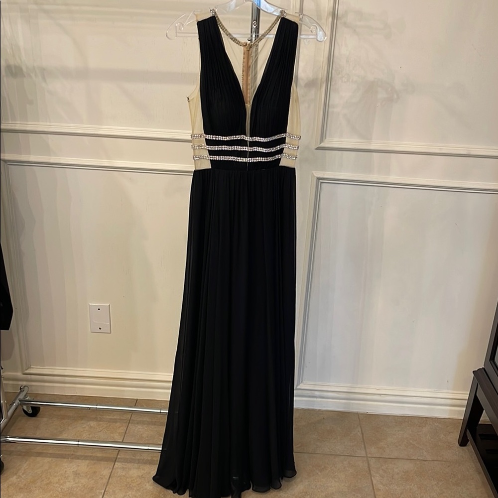 Elegant Black Evening Gown
